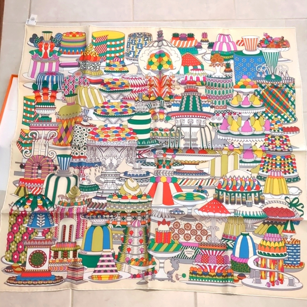 Hermes silk scarf 90 cm